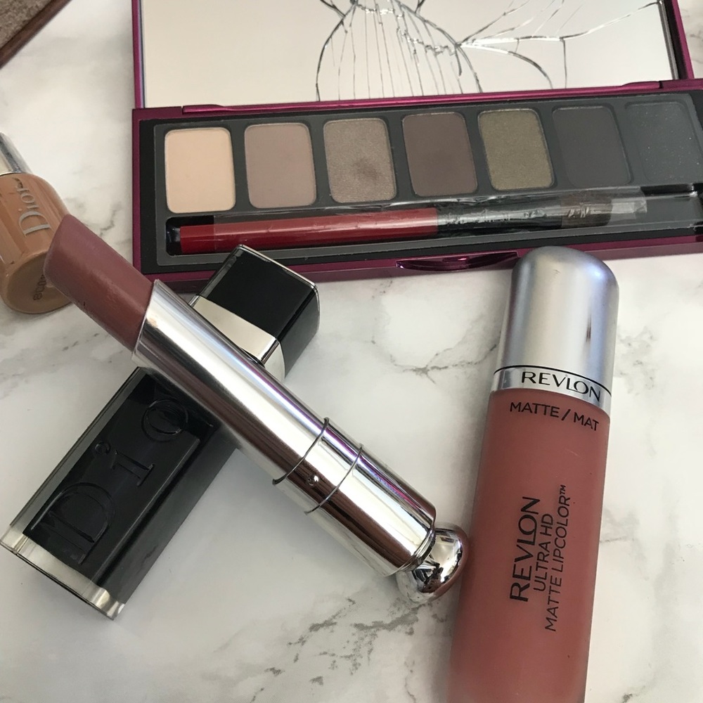 Makeup bundle - Picture 4 of 8